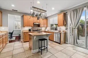 201 Pepper Tree Ct, Roseville, CA 95747 - Photo 26