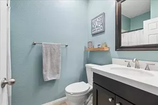201 Pepper Tree Ct, Roseville, CA 95747 - Photo 32