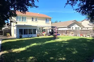 1220 E Springer Dr, Turlock, CA 95382 - Photo 18