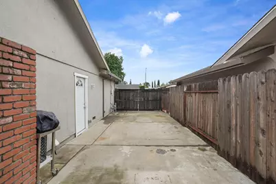 108 Ridge Drive, Lodi, CA 95240 - Photo 36