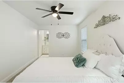 32 E McKenzie Avenue, Stockton, CA 95204 - Photo 16