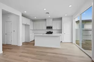 3153 Torrente Dr, Roseville, CA 95747 - Photo 2