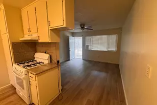 907 Empire Ave, Modesto, CA 95354 - Photo 4