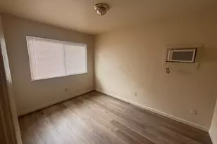 907 Empire Ave, Modesto, CA 95354 - Photo 8