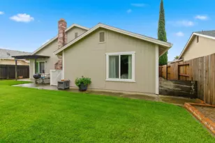 8209 Cottongin Way, Sacramento, CA 95828 - Photo 36