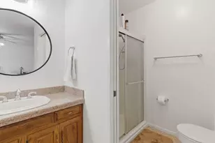 8209 Cottongin Way, Sacramento, CA 95828 - Photo 32