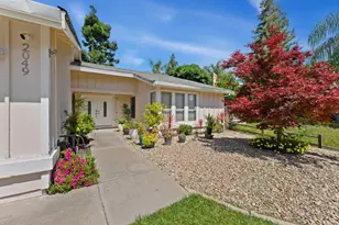 2049 Las Coches Way, Sacramento, CA 95833 - Photo 2