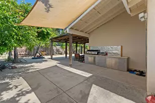 2049 Las Coches Way, Sacramento, CA 95833 - Photo 26