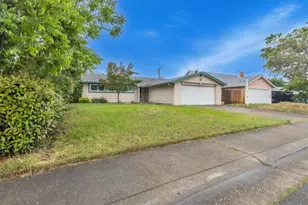 3421 Huntsman Dr, Sacramento, CA 95826 - Photo 2