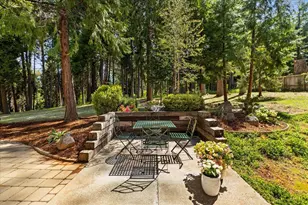 12609 Oak Cir, Grass Valley, CA 95945 - Photo 32