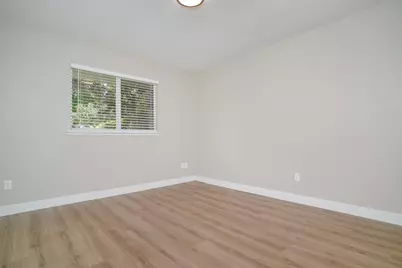 9181 Lujan Drive, Elk Grove, CA 95624 - Photo 18