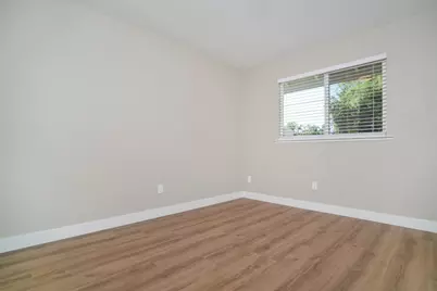 9181 Lujan Drive, Elk Grove, CA 95624 - Photo 14