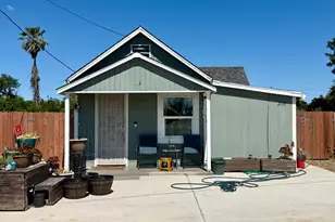 2135 Pine St, Ceres, CA 95307 - Photo 2
