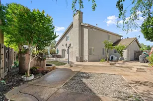 10107 River Park Cir, Stockton, CA 95209 - Photo 30