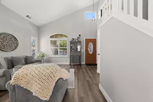 10107 River Park Cir, Stockton, CA 95209 - Photo 10