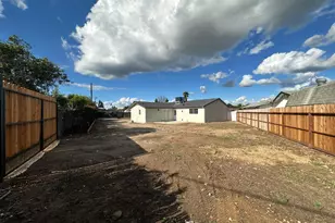 13000 Lorenzo Ct, Hickman, CA 95323 - Photo 32