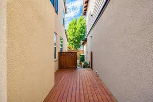180 W Erics Way, Mountain House, CA 95391 - Photo 34