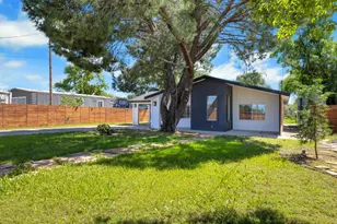 1648 4th Ave, Olivehurst, CA 95961 - Photo 2
