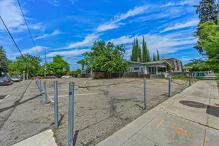 345 E Elm St, Lodi, CA 95240 - Photo 62