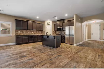 4043 Wood Creek Court, Merced, CA 95348 - Photo 24