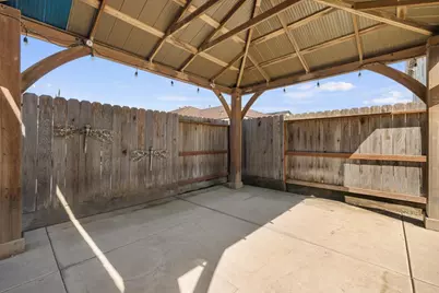 4043 Wood Creek Court, Merced, CA 95348 - Photo 30