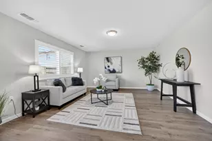 4265 Verdant St, Stockton, CA 95204 - Photo 2