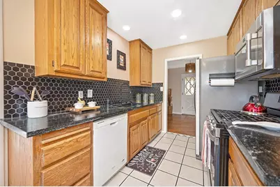 6409 Larry Way, North Highlands, CA 95660 - Photo 8