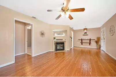 6409 Larry Way, North Highlands, CA 95660 - Photo 4
