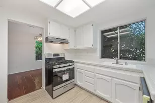 8584 Sunnybrae Dr, Sacramento, CA 95823 - Photo 16