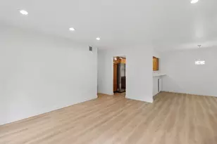 2280 Hurley Way, Sacramento, CA 95825 - Photo 4