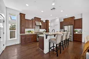 3177 Crocker Dr, Sacramento, CA 95818 - Photo 12