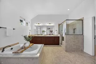 3177 Crocker Dr, Sacramento, CA 95818 - Photo 24