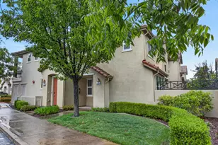 102 Cezanne Ln, Folsom, CA 95630 - Photo 1