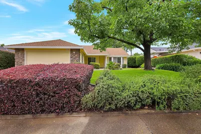 134 Winterstein Drive, Folsom, CA 95630 - Photo 2