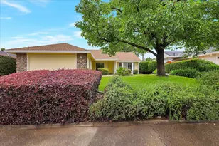 134 Winterstein Dr, Folsom, CA 95630 - Photo 2