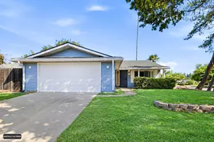 6353 Edgerton Way, Carmichael, CA 95608 - Photo 2