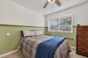 8325 Willow Tree Way, Citrus Heights, CA 95621 - Photo 26