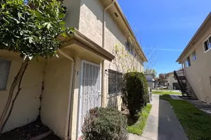 2205 Peppertree Way, Antioch, CA 94509 - Photo 2