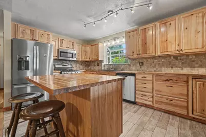 4821 E Old Emigrant Trail, Mountain Ranch, CA 95246 - Photo 16