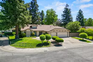 3200 Cloudview Dr, Sacramento, CA 95833 - Photo 1