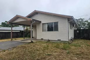 1108 Washington Ave, Winters, CA 95694 - Photo 2