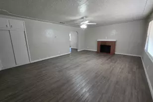 1416 Tully Rd, Modesto, CA 95350 - Photo 4