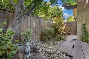 40 W Lancaster Dr, Stockton, CA 95207 - Photo 12