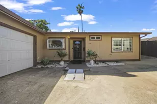 714 E Barrymore St, Stockton, CA 95204 - Photo 2