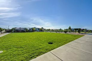 9096 Vervain Wy, Sacramento, CA 95829 - Photo 92