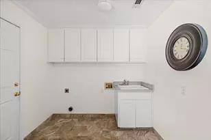 1037 Vienna Dr, Lodi, CA 95242 - Photo 32