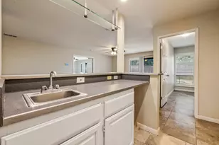931 Amberwood Rd, Sacramento, CA 95864 - Photo 36