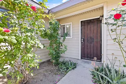 14291 Rosemary Circle, Armona, CA 93202 - Photo 4