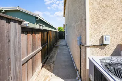 653 Lilja Court, Roseville, CA 95678 - Photo 44
