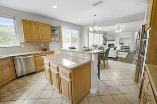 653 Lilja Ct, Roseville, CA 95678 - Photo 18
